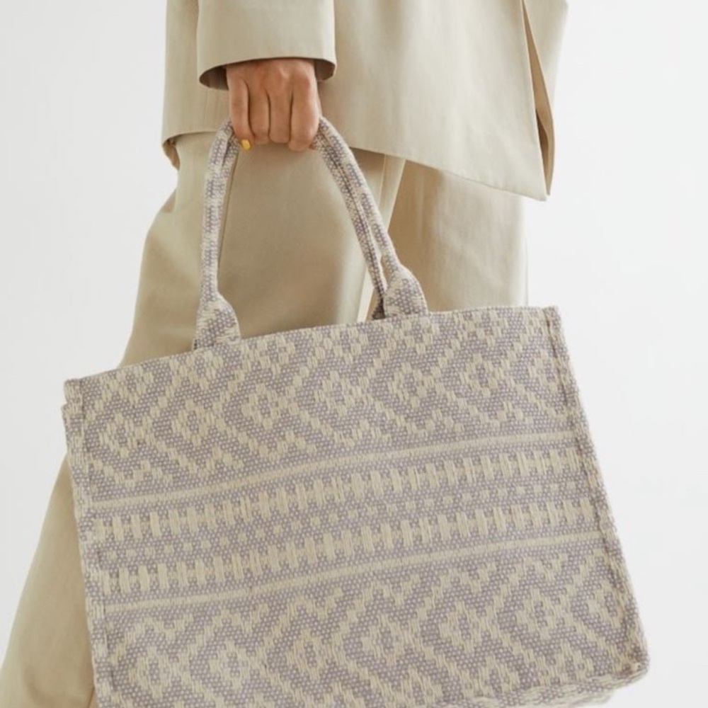 H&M jaquard weave tote bag